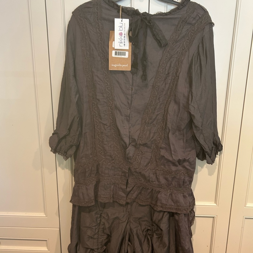 Magnolia Pearl Black Ruffled Dress - Picture 6 of 10